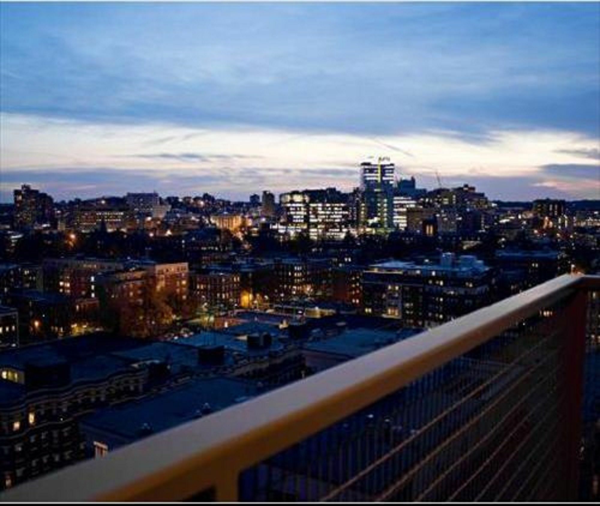 Global Luxury Suites At Kenmore Square Boston Dış mekan fotoğraf